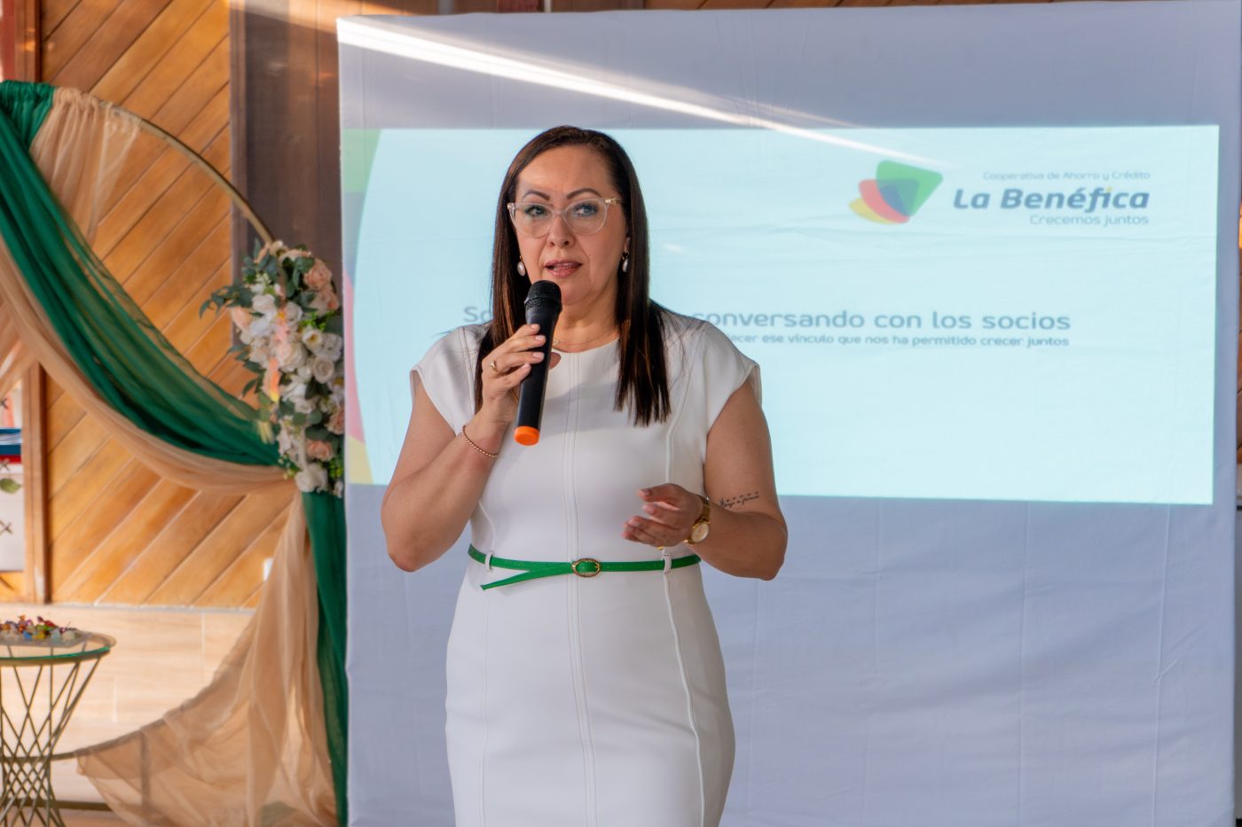 "𝐒𝐨𝐲 𝐋𝐚 𝐁𝐞𝐧𝐞́𝐟𝐢𝐜𝐚, 𝐂𝐨𝐧𝐯𝐞𝐫𝐬𝐚𝐧𝐝𝐨 𝐜𝐨𝐧 𝐥𝐨𝐬 𝐒𝐨𝐜𝐢𝐨𝐬 𝐀𝐠𝐞𝐧𝐜𝐢𝐚 𝐋𝐚 𝐁𝐫𝐚𝐦𝐚𝐝𝐨𝐫𝐚"